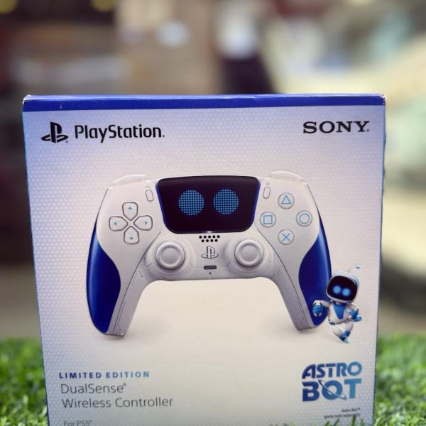 دسته بازی ps5 اکبند باندل astro bot(سری قدیم)
