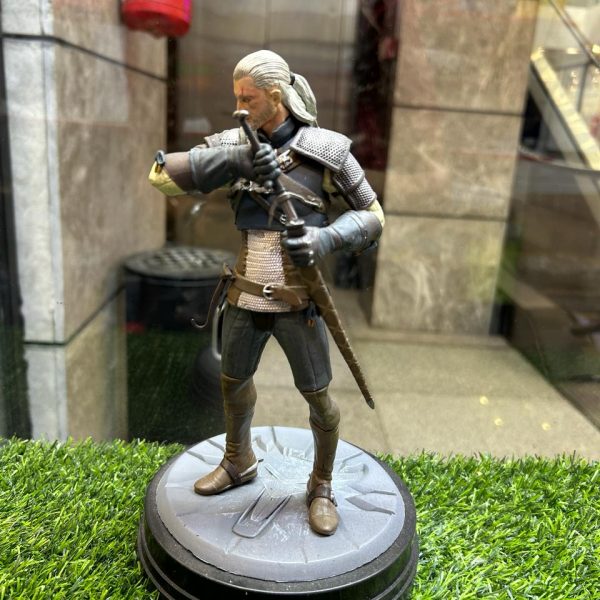 اکشن فیگور طرح witcher