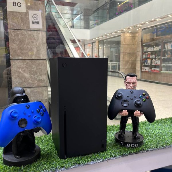 کنسول بازی xbox series x دو دسته کارکرده